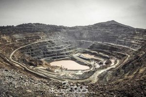 资源消耗：使用的处理器、内存、存储和带宽量将影响成本。(资源消耗大)