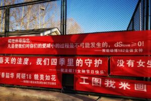 长标题 15：饥荒专属服务器费用：购买前考虑的 8 个关键因素 (长标题怎么排版好看)
