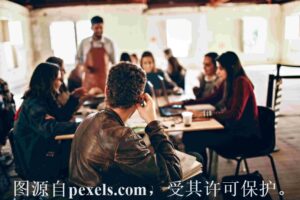 按需扩展云服务器：每月成本动态调整之道 (扩展云是国内云平台吗)