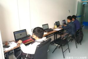面向开发人员的云服务器集群管理：构建和部署可靠的应用程序 (面向开发人员的java SDK)