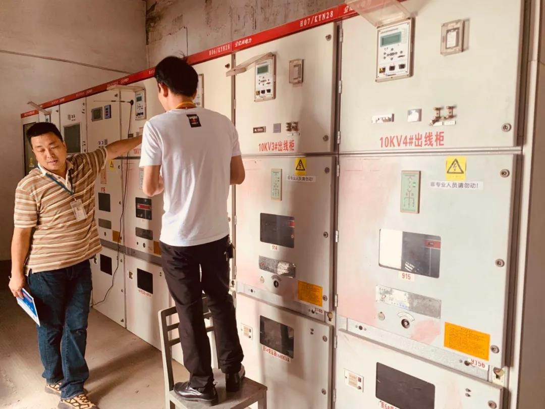 服务器电力消耗与运行性能的关系