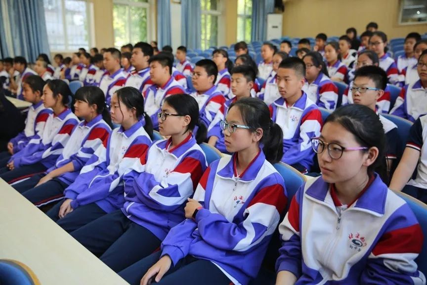 带你了解一核2g服务器GPU的性价比及市场定位