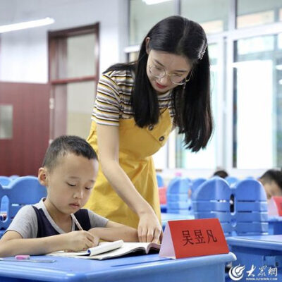 专业托管服务提供商的收费标准