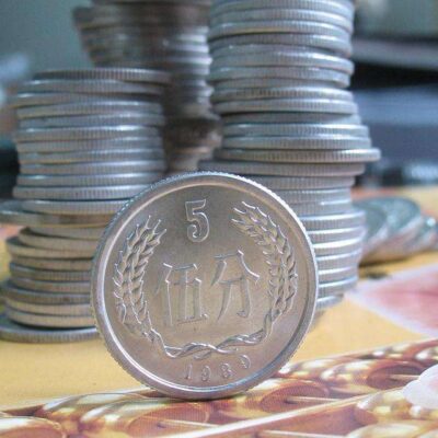 具体价格还需根据实时市场情况而定，建议在购买前进行充分的市场调查和比较。