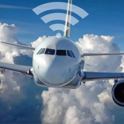 揭秘航空通讯的神秘端口