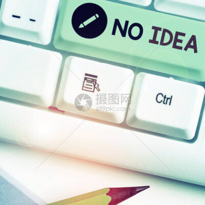 对于配置UPS的服务器机房如何配置相应电池？