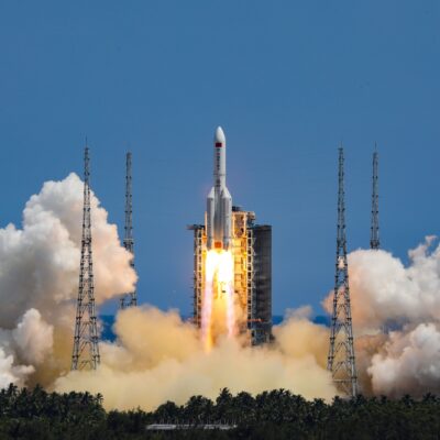 航天科技的新征程：北京航空航天大学航天学院云发展研究
