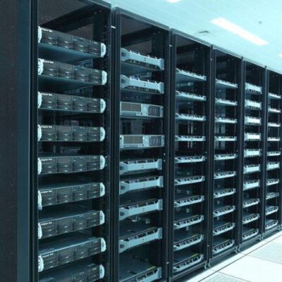 服务器价格因配置差异而异，具体金额需进一步了解