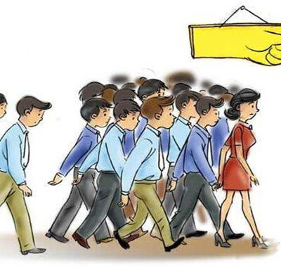 不同配置下众泰汽车远程服务器的价格差异