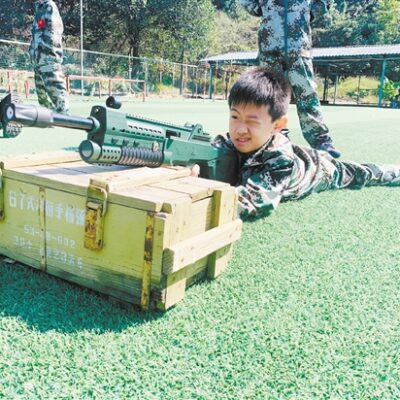 小哥了解射击游戏网游服务器价格