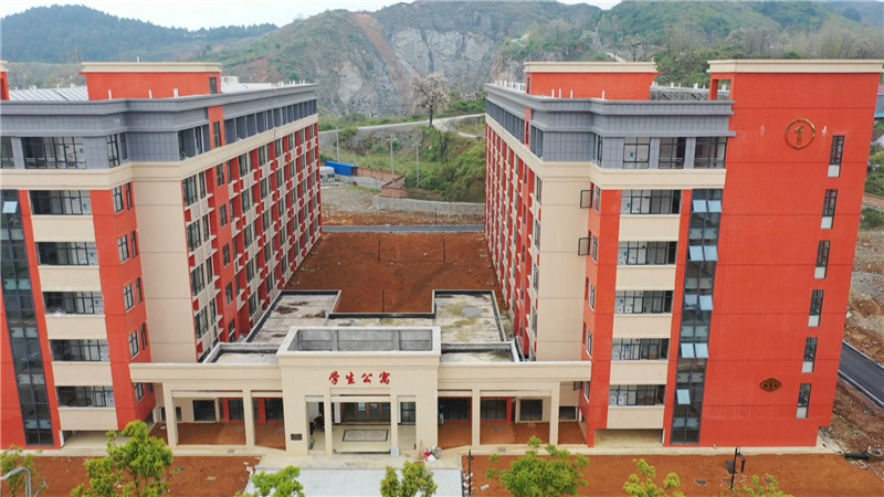 湖南医药学院云推动医疗人才培养新篇章