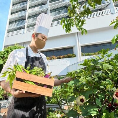 租用境外服务器主机的价格因多种因素而异。