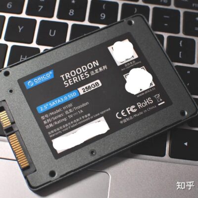 硬盘类型和性能对价格的影响