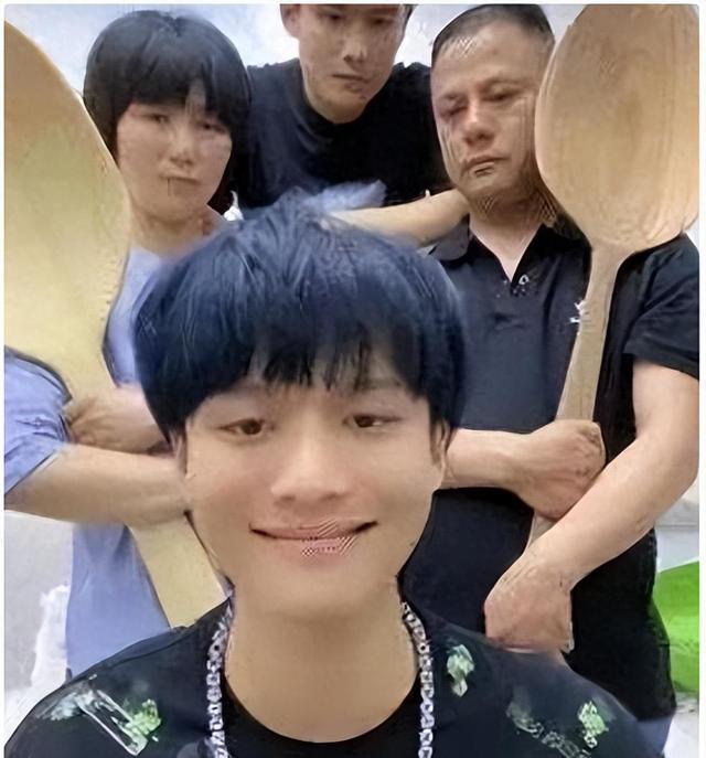 小哥解析