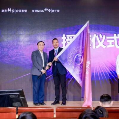 科创领域领军之作的药科园，云端绽放之信海。