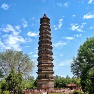 铁塔云业务在企业数字化转型中的角色