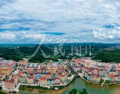 贵安云计算基地概览：助力行业升级与创新应用的基石
