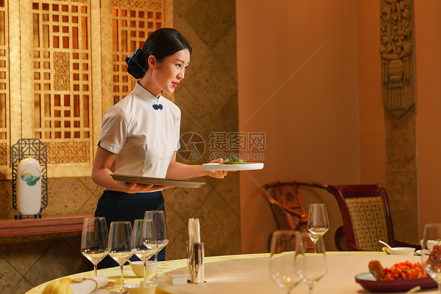 服务器价格影响因素探讨