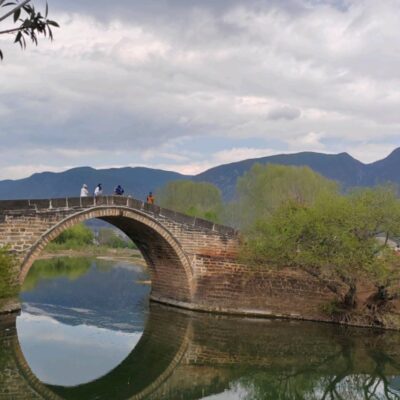 展现顶尖建筑技术与冬奥精神