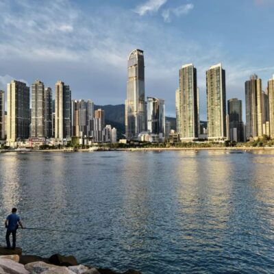 如何降低香港服务器货代费用？