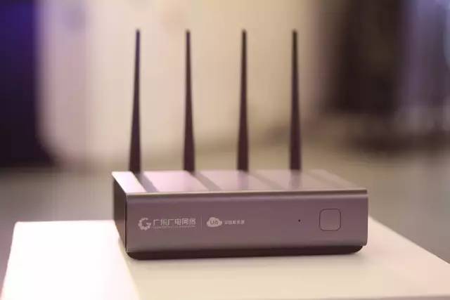 了解u点家庭服务器WiFi性能的特点及优势