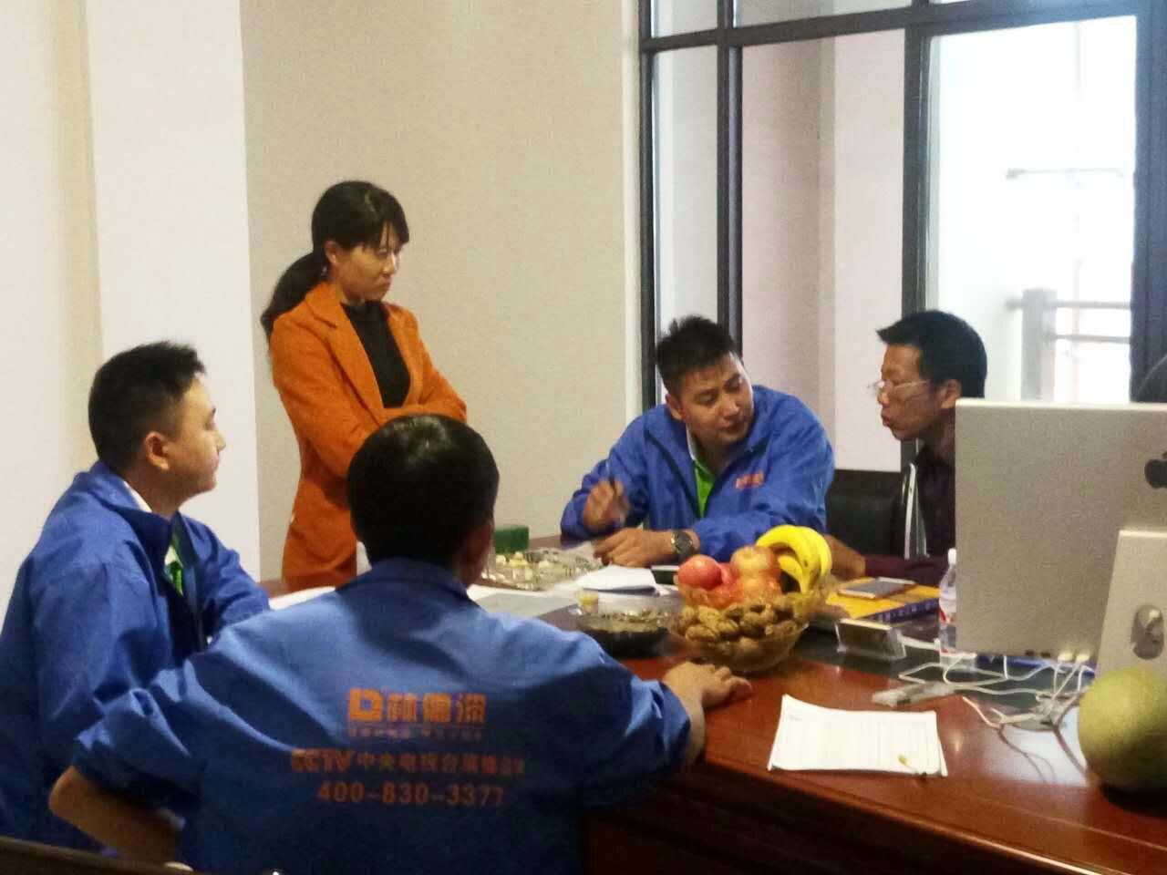 一套FS服务器究竟多少钱