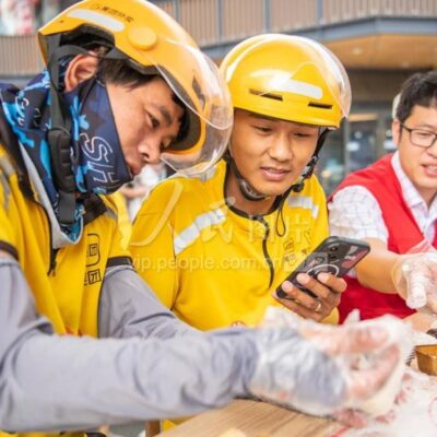 小哥了解服务器消息处理能力