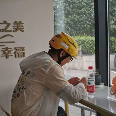 小哥了解服务器机房价格构成