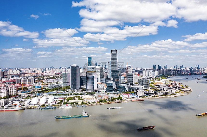 上海外国语大学云助力语言学习的革命性变革