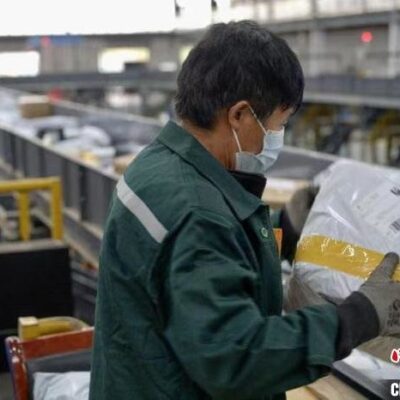 实现邮政速递智能化升级，引领物流云时代新潮流