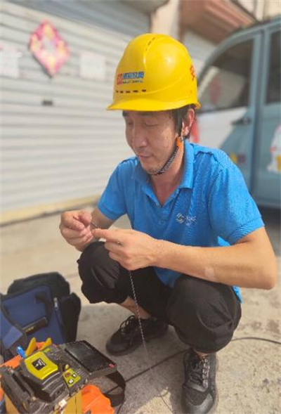10万人服务器需要多少费用